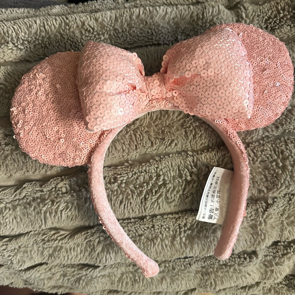 Disney Pink Millennial Sequin Minnie Mouse Ears Headband- like new!!
